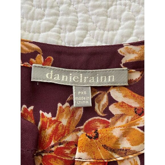 Daniel Rainn Split Neck Blouse Burgundy/Orange Floral Roll Tab Sleeve​ Size PXS - Picture 3 of 14